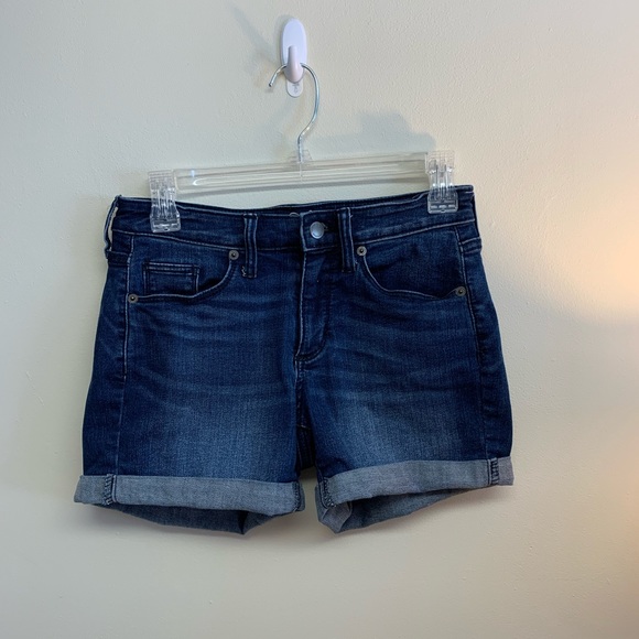 Universal Thread Pants - Universal Thread Denim Shorts. Size 0/25